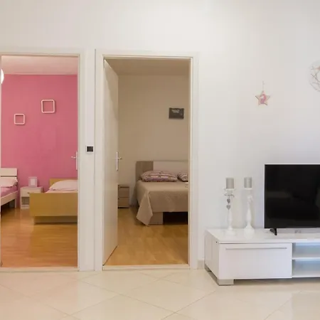 Beautiful Petra For Complet Relaxing In Privlaka, Zadar Appartamento